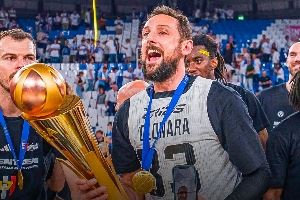 13年NBA生涯🙌39岁老将贝里内利意甲夺冠后退役 曾助马刺14夺冠